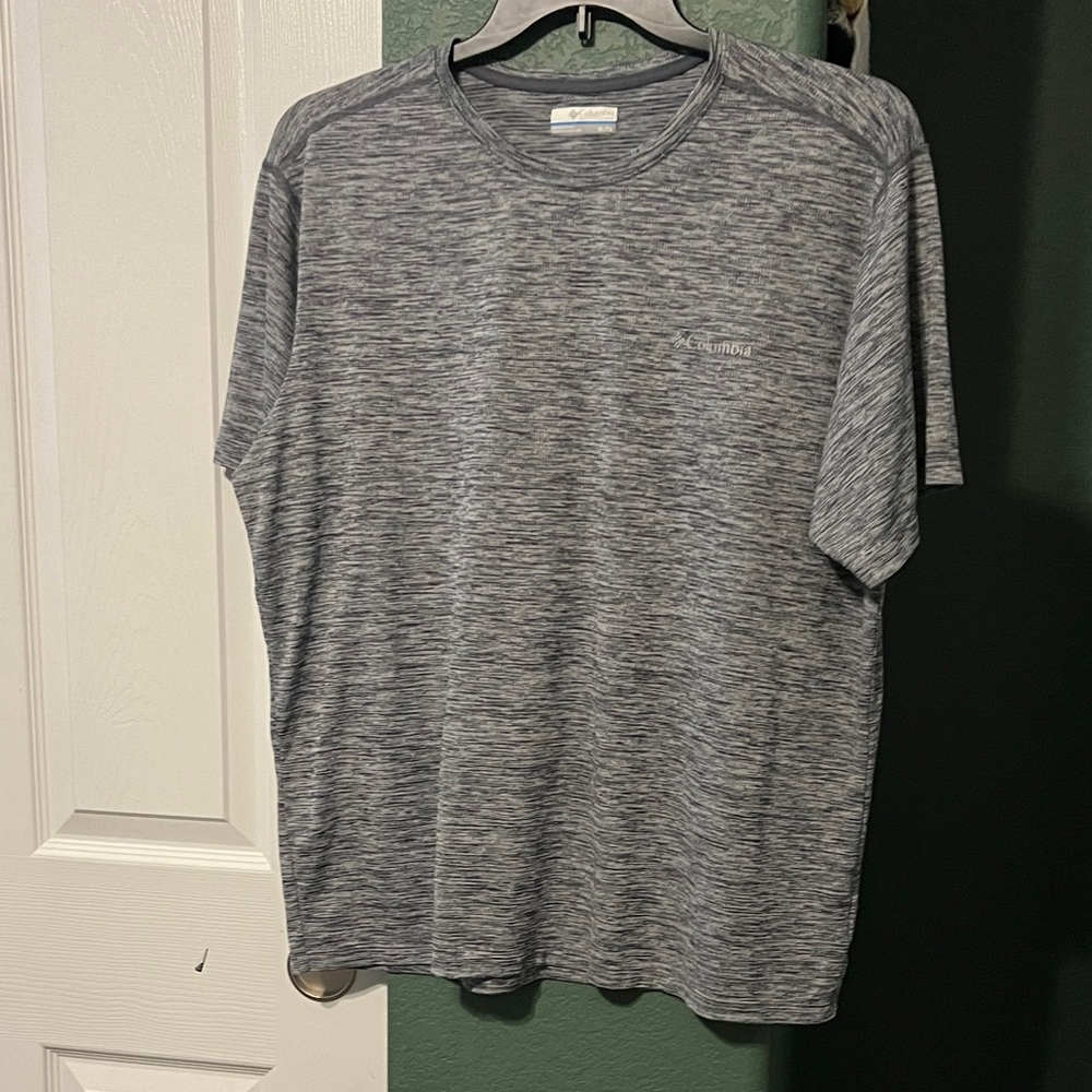 Columbia Heathered Gray Men's Short Sleeve Tee size XL